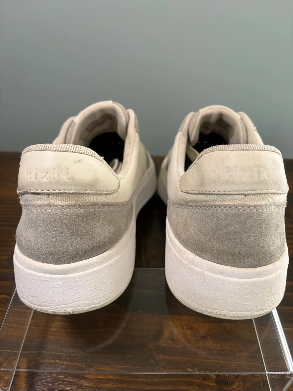 Kizik Prague Men's Casual Lace-Up Sneakers in Cream and a Grey Cream Size 11.5W